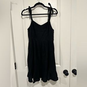 NWT Old Navy Black Dress WITH POCKETS